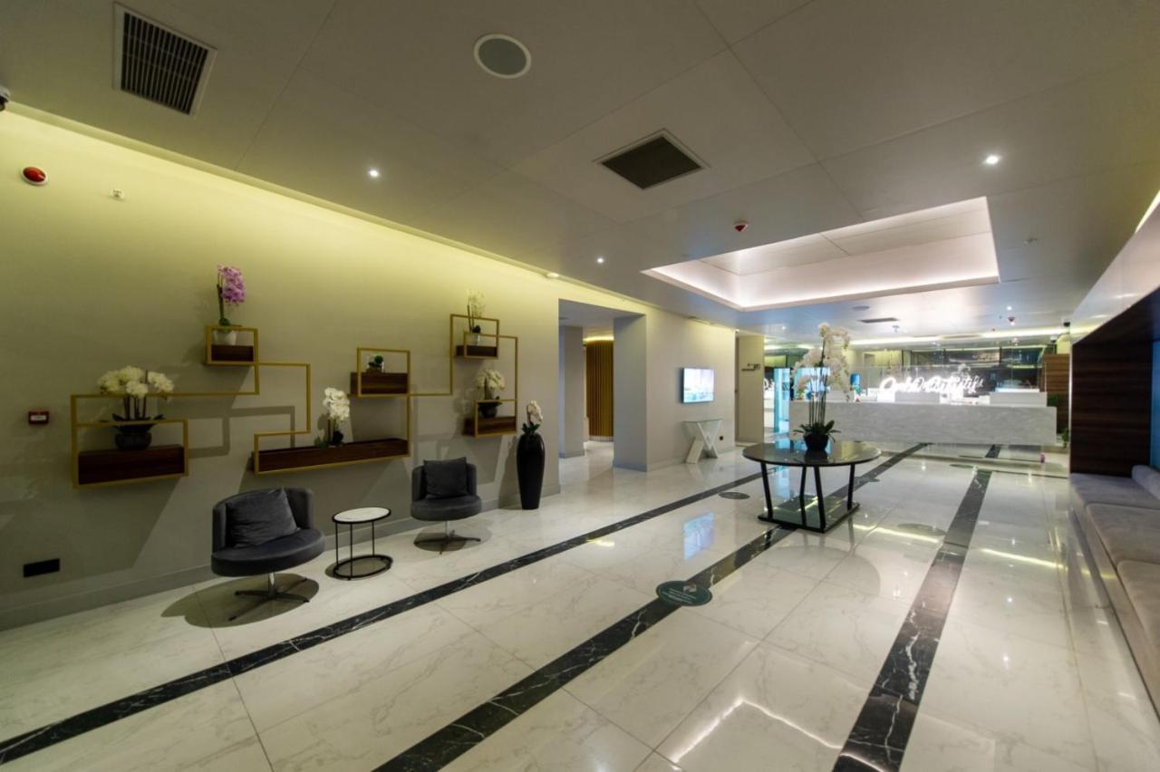 Elegance Sea View Aparthotel In Orbi City Batumi Bagian luar foto